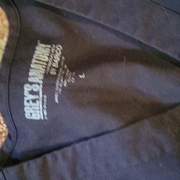 Scrub top 💓3/15💓 Grey's anatomy - Picture 3 of 3